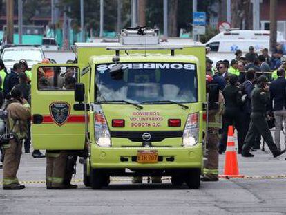 Las autoridades colombianas investigan la autoría del ataque terrorista. Más de 60 personas han sufrido heridas de diversa consideración