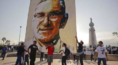 Conmemoración del 34 aniversario del asesinato del arzobispo en marzo de 2014.