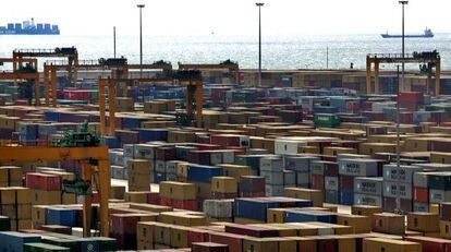 El 38% de la cocaína incautada desde 2008 estaba camuflada entre los contenedores que llegan al Puerto de Valencia.