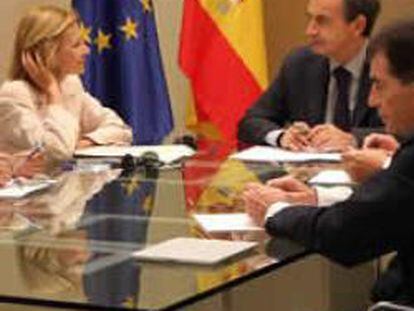 Zapatero se ha reunido esta tarde con todo su equipo económico