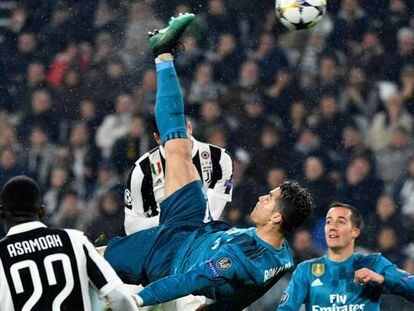 Cristiano Ronaldo marca de chilena ante la Juventus en Tur&iacute;n