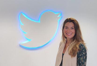 Es la nueva directora de marketing de Twitter España. Con más de 12 años de experiencia, ha pasado por grandes empresas tecnológicas como TikTok, Google o Deliveroo.