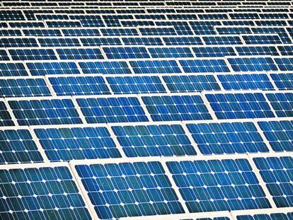Canadian Solar registra una emisión de bonos verdes en el MARF por hasta 100 millones de euros