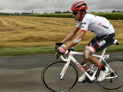 Alberto Contador, durante una etapa del pasado Tour de Francia. En vídeo, la trayectoria de Contador.