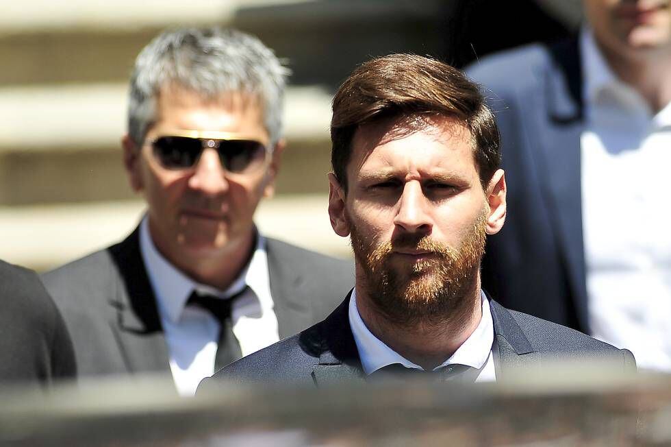 Leo Messi y su padre Jorge, que también es su representante.