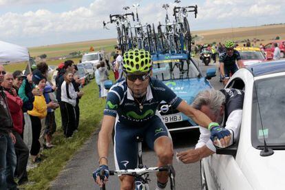Valverde recibe asistencia médica