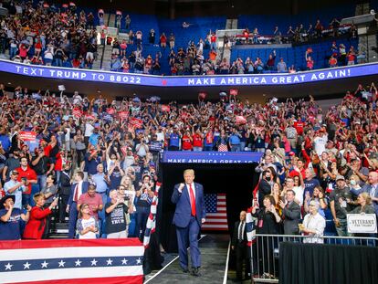 El presidente Donald Trump, durante su mitin en Tulsa, este sábado.