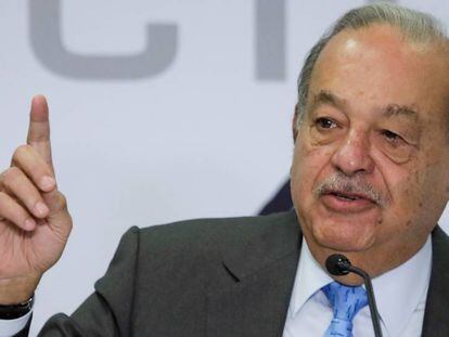 Carlos Slim, durante una rueda de prensa esta semana en México.