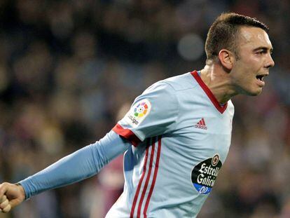 Iago Aspas celebra su gol al Barcelona.