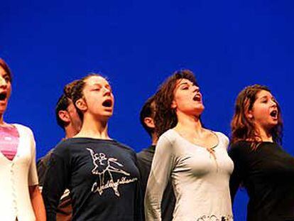 Un momento del ensayo de &#39;La Generala&#39;, en Barcelona.