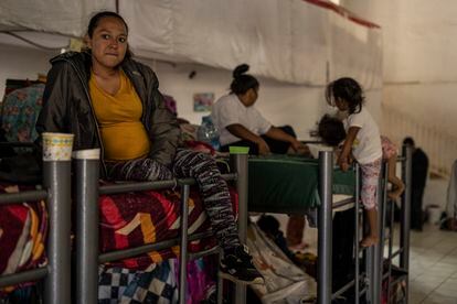 Diana Álvarez, una migrante de Honduras, en el albergue Embajadores de Jesús en Tijuana, Baja California.