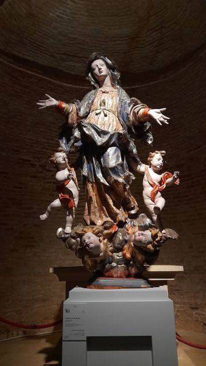 'La Virgen de la Asunción', atribuida a Pedro Correas, actualmente expuesta en la iglesiia de San Tirso de Sahagún.