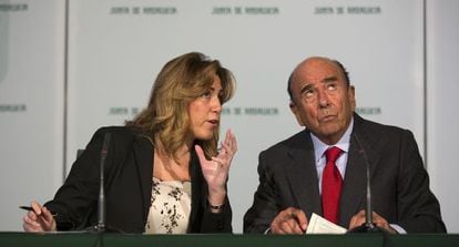 La presidenta de la Junta, Susana D&iacute;az, y el presidente del Banco Santander, Emilio Bot&iacute;n, en San Telmo.