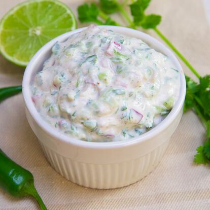 Una rica y fresca raita india