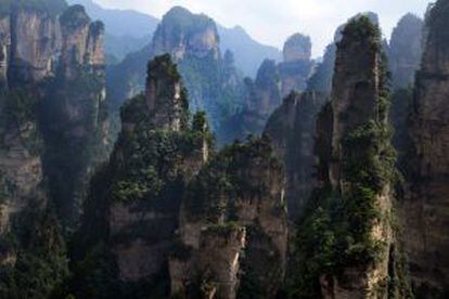 Paisaje de Zhangjiajie que inspiró las montañas flotantes de 'Avatar'.