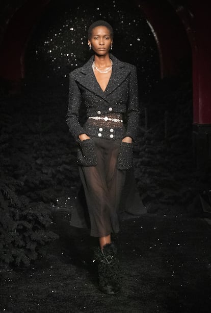 49_Look_049