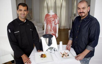 El cocinero Julio Fernández Quintero y el diseñador Juan Duyos, en su alianza de moda y gastronomía.