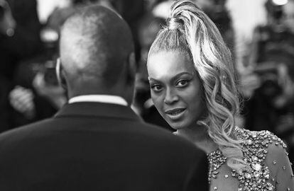 Beyonc&eacute; y su esposo Jay Z, en la Gala del MET.