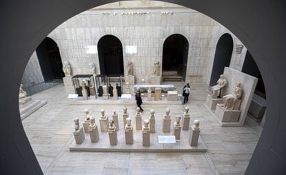 Imagen del patio romano del Museo Arqueológico Nacional tomada desde la pasarela de la sección de numismática la pasada semana.