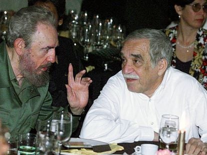 Fidel Castro, con Gabriel García Márquez en 2000.
