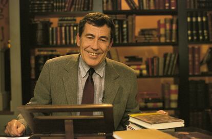 El escritor Fernando Sanchez Dragó.