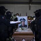 Members of the state police next to the coffin of one of the three elements killed by organized crime in Zacatecas, on August 26, 2021.