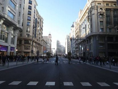 La Gran Vía de Madrid. En vídeo, Carta de amor de los madrileños a la Gran Vía.