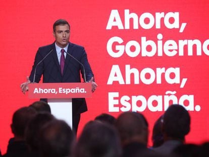 El presidente del Gobierno en funciones, Pedro Sánchez, durante la presentación del lema de campaña del PSOE.