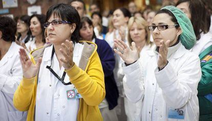 Concentraci&oacute;n en Vall d&#039;Hebron en 2012 en contra de los recortes en sanidad p&uacute;blica