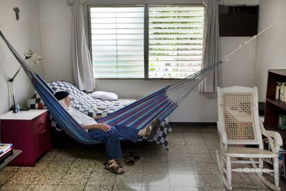 El poeta nicaragüense Ernesto Cardenal, en su casa de Managua el pasado agosto.