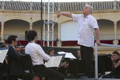 Barenboim prepara el concierto que la West-Eastern Divan Orquesta ofreció la noche del viernes en Ronda.