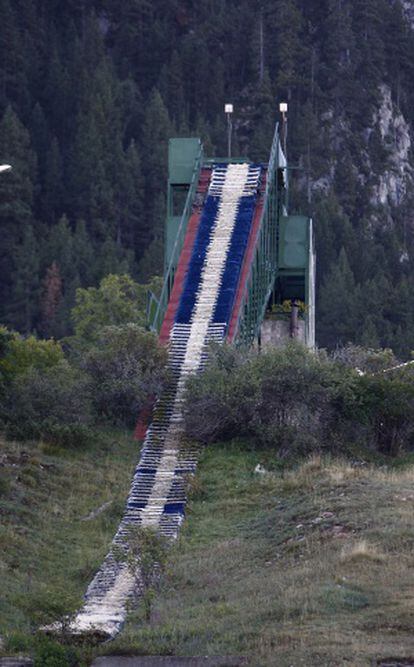 Trampolín de saltos de La Molina.