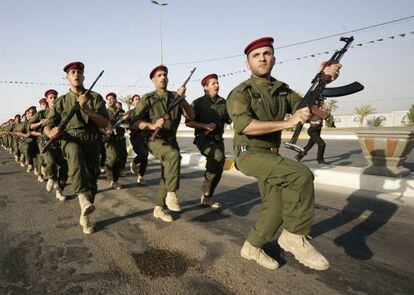 Voluntaris que es van unir al juny a l'Exèrcit regular per lluitar contra els jihadistes.