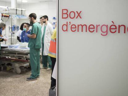 Un box de urgencias del hospital de Bellvitge de Barcelona