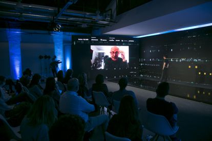 Rafael Yuste, neurobiólogo y catedrático en la Universidad de Columbia, en una videollamada durante el evento.