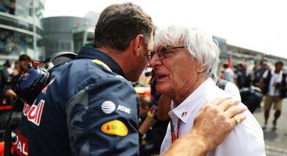 Bernie Ecclestone con Christian Horner, director de Red Bull, el pasado d&iacute;a 4 en Monza.