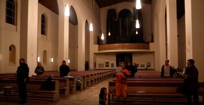 Straßenchor, el coro callejero berlinés creado en 2009, enfrenta problemas por la pandemia, uno de ellos es poder ensayan en la iglesia como habitualmente.