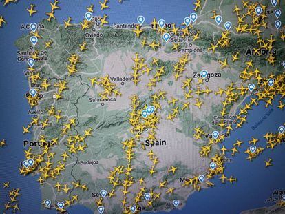 Captura de imagen de FlightRadar en la que ya se observa la recuperación del tráfico aéreo sobre la Península.