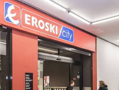 Supermercado de Eroski en Bilbao. 