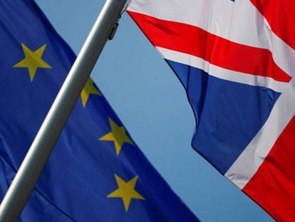 La UE y Reino Unido abren la puerta a seguir negociando más allá del 15 de octubre