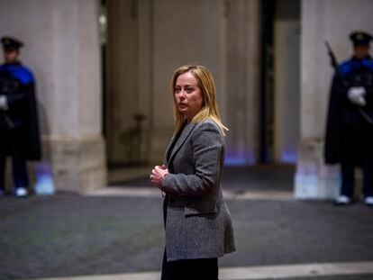 La primera ministra italiana, Giorgia Meloni, esperaba este jueves la llegada del presidente mauritano a las puertas del Palacio Chigi.