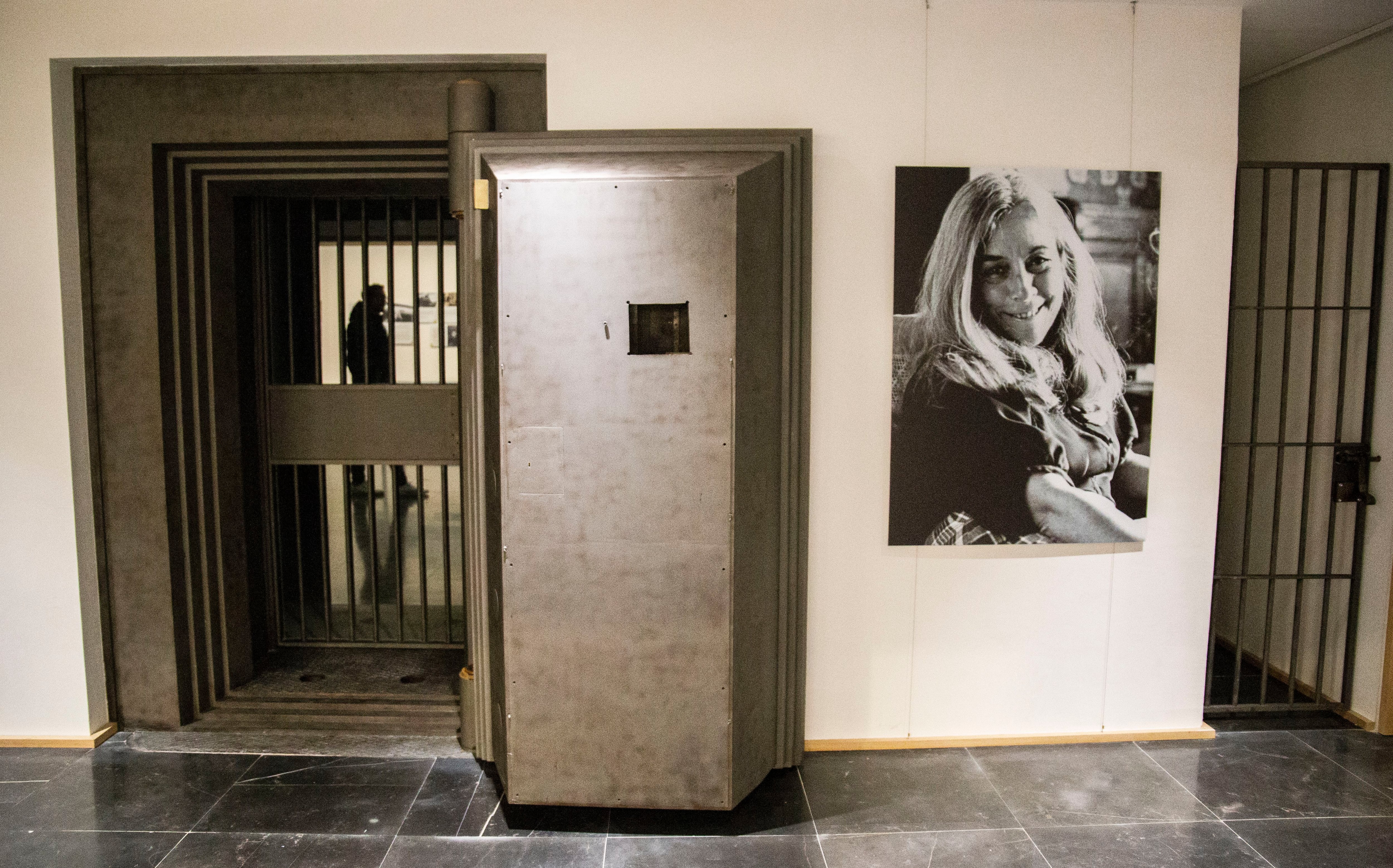 Cámaras acorazadas de la sede del Banco de España donde se encuentra el archivo de la escritora Carmen Martín Gaite, en el Centro Internacional del Español.