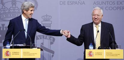 John Kerry y Jos&eacute; Manuel Garc&iacute;a-Margallo, en octubre. 