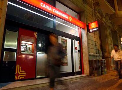 Oficina de Caixa Catalunya en la Rambla de Catalunya en Barcelona.