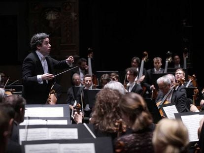 Gustavo Dudamel al frente de la Orquesta Filarmónica de Múnich.