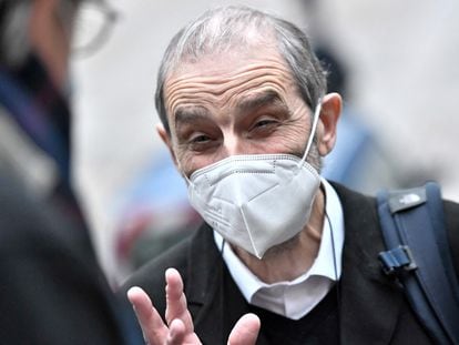 El exjefe de ETA José Antonio Urrutikoetxea, 'Josu Ternera', a su llegada el pasado 22 de febrero al Tribunal de Apelación de París.