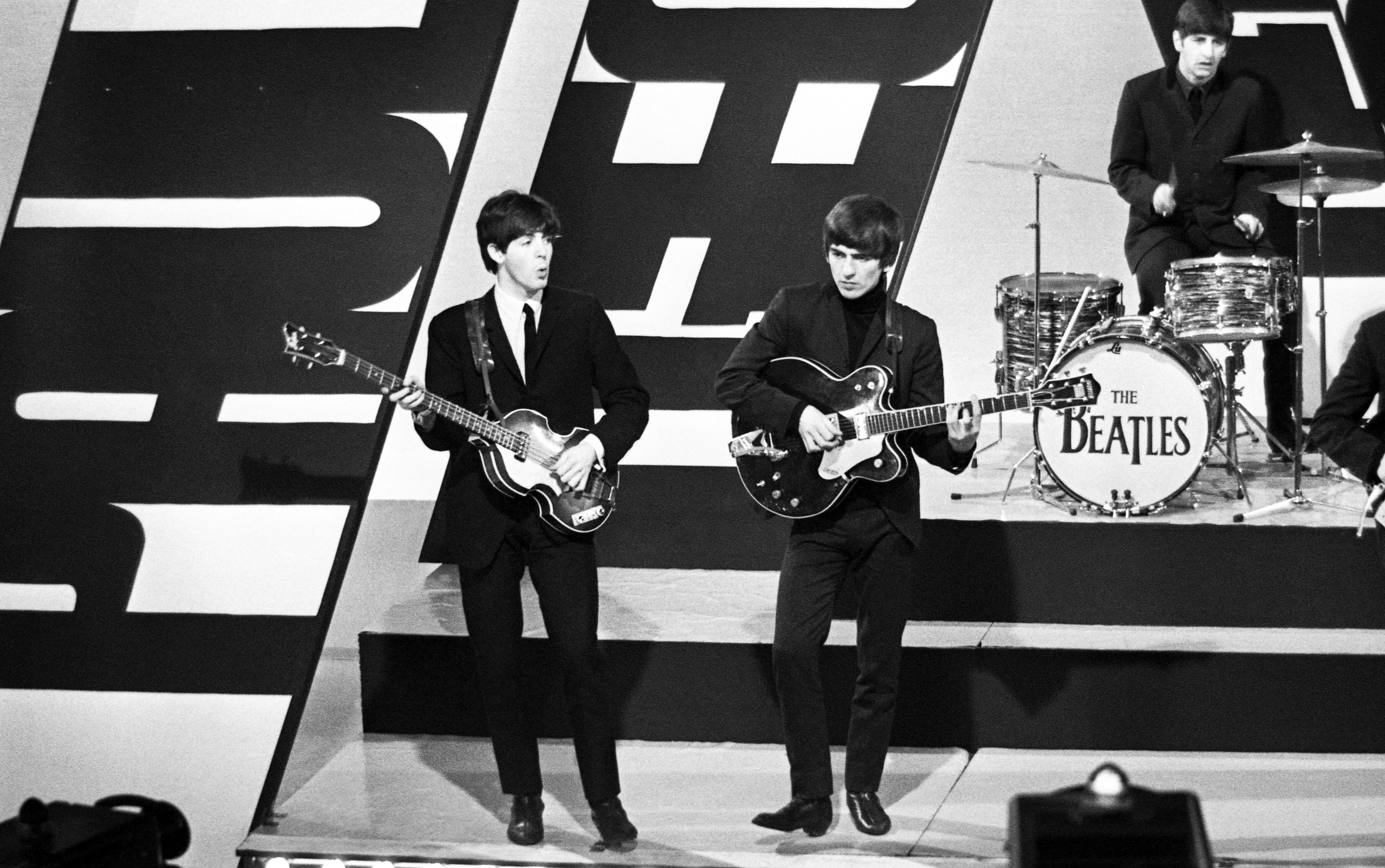Los Beatles durante la grabación del programa de televisión 'Thank your Lucky Star', en diciembre de 1963.
