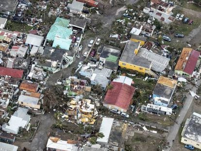 Una vista aérea de los daños causados por el huracán Irma a su paso por San Martín.