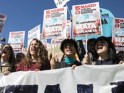 Manifestación en Madrid del 15M por el clima.