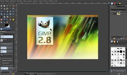 ¿Te suena Photoshop? Es el más popular en su categoría, pero GIMP cumple con las mismas funciones y es completamente gratuito, además de que es perfectamente compatible con los formatos de Adobe.